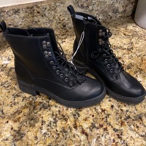 Target Marta Black Combat Ankle Boots sz9 with memory foam inside (runs LARGE)